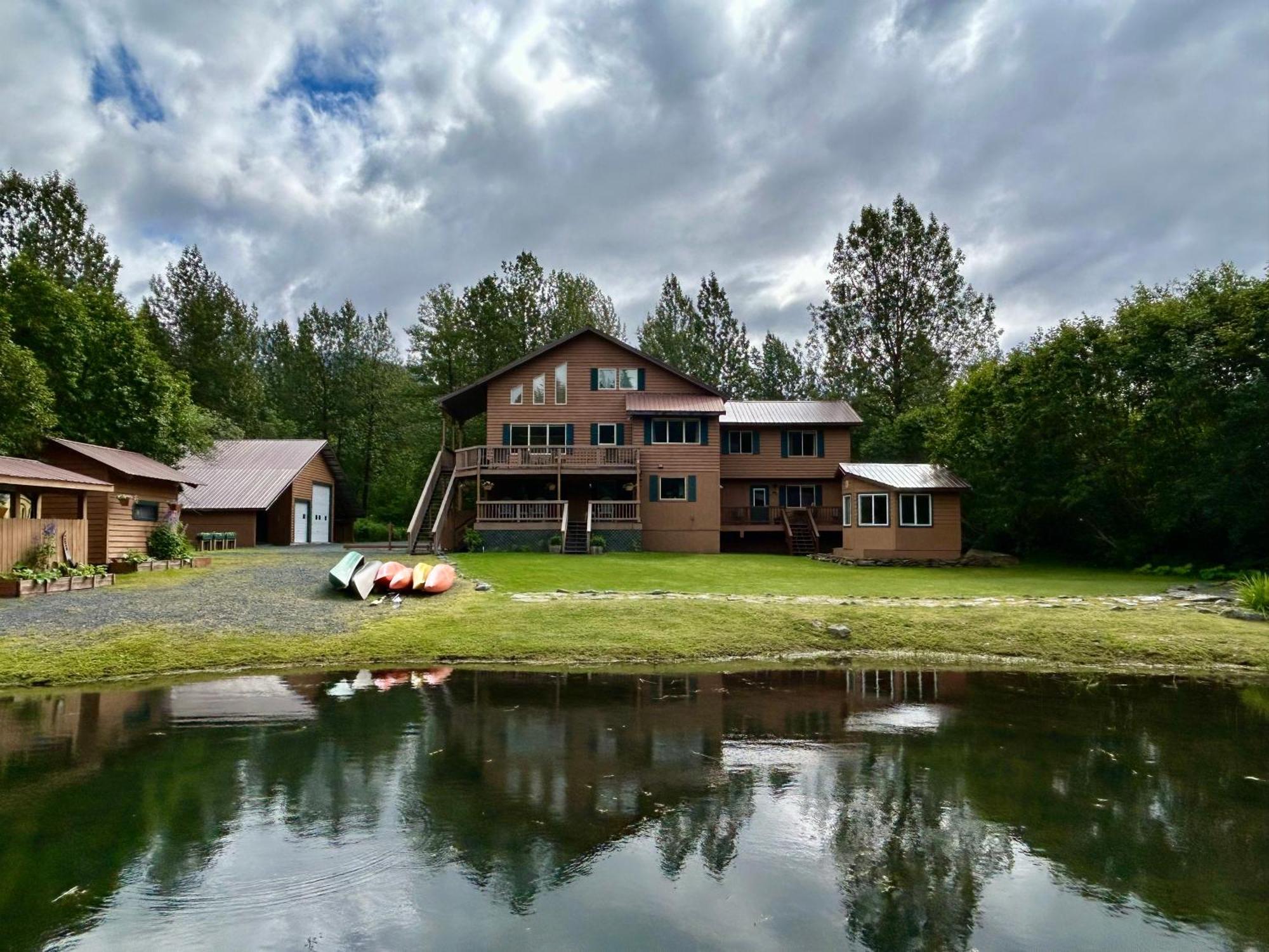 Bear Lake Lodgings B&B, Inc Seward Esterno foto