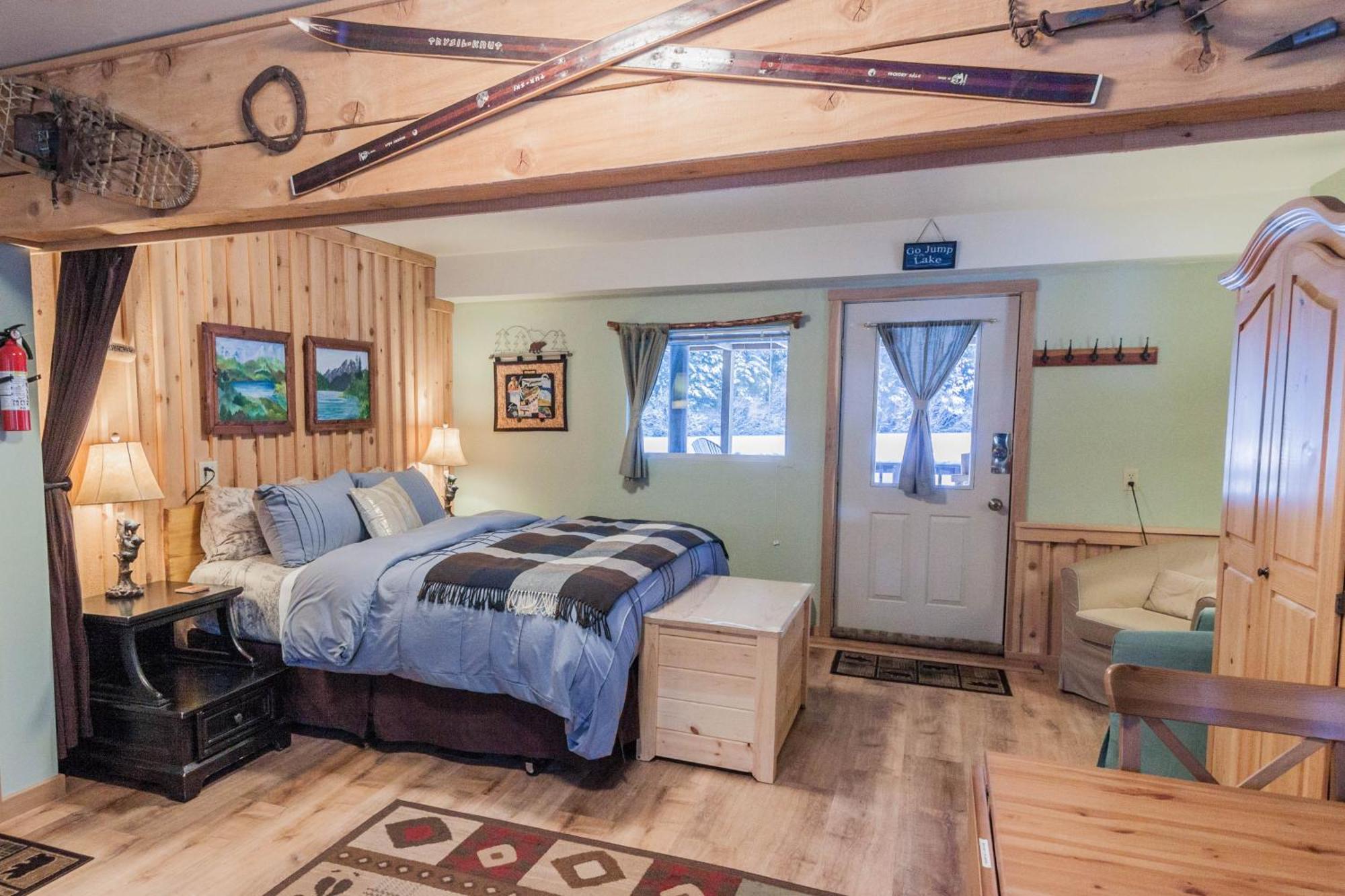 Bear Lake Lodgings B&B, Inc Seward Esterno foto
