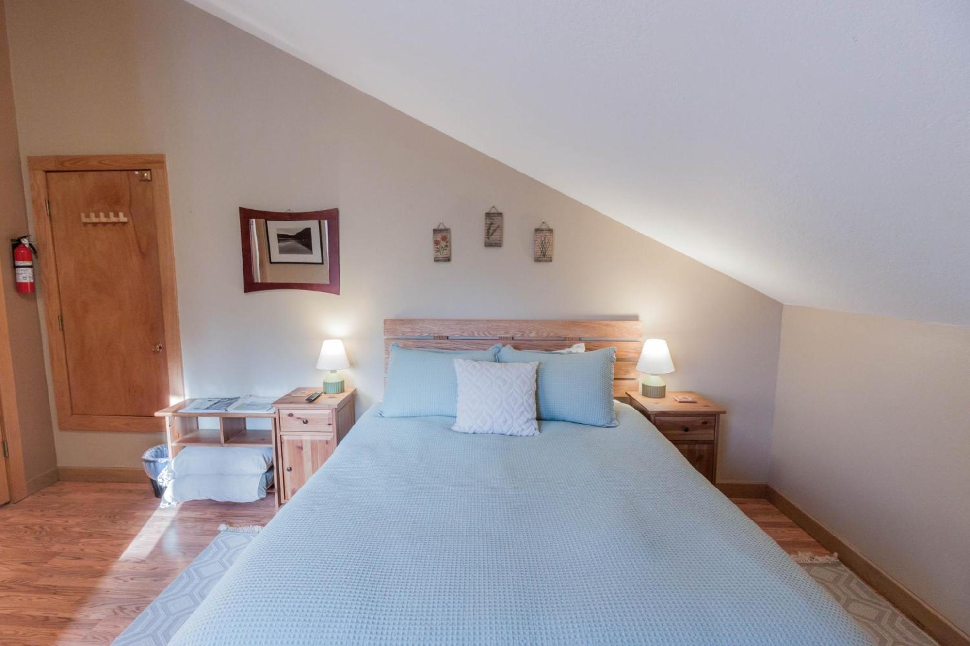 Bear Lake Lodgings B&B, Inc Seward Esterno foto