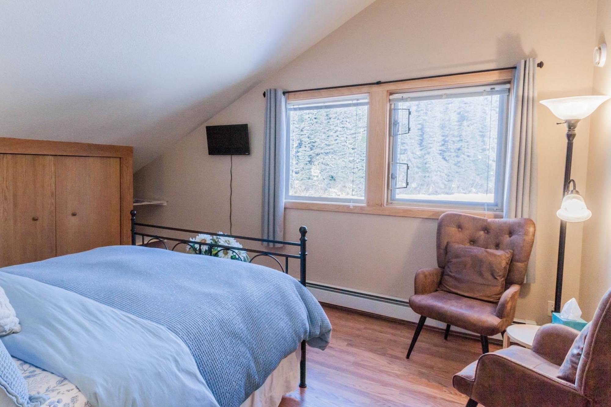 Bear Lake Lodgings B&B, Inc Seward Esterno foto